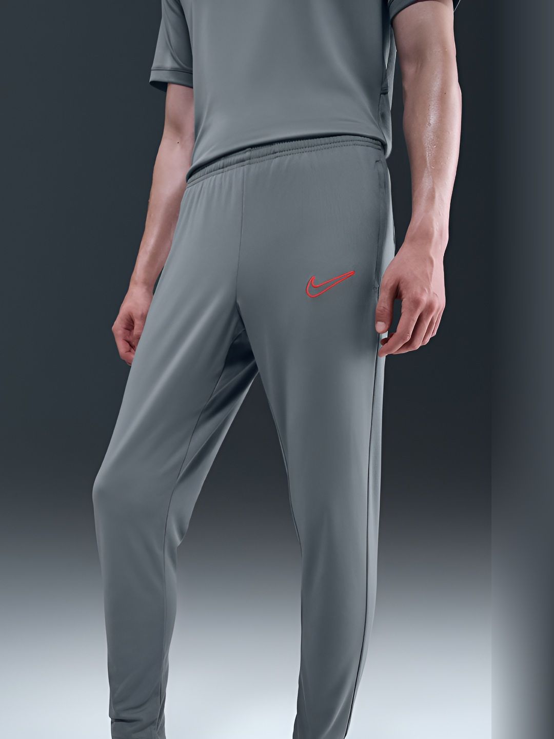 nike track pants myntra