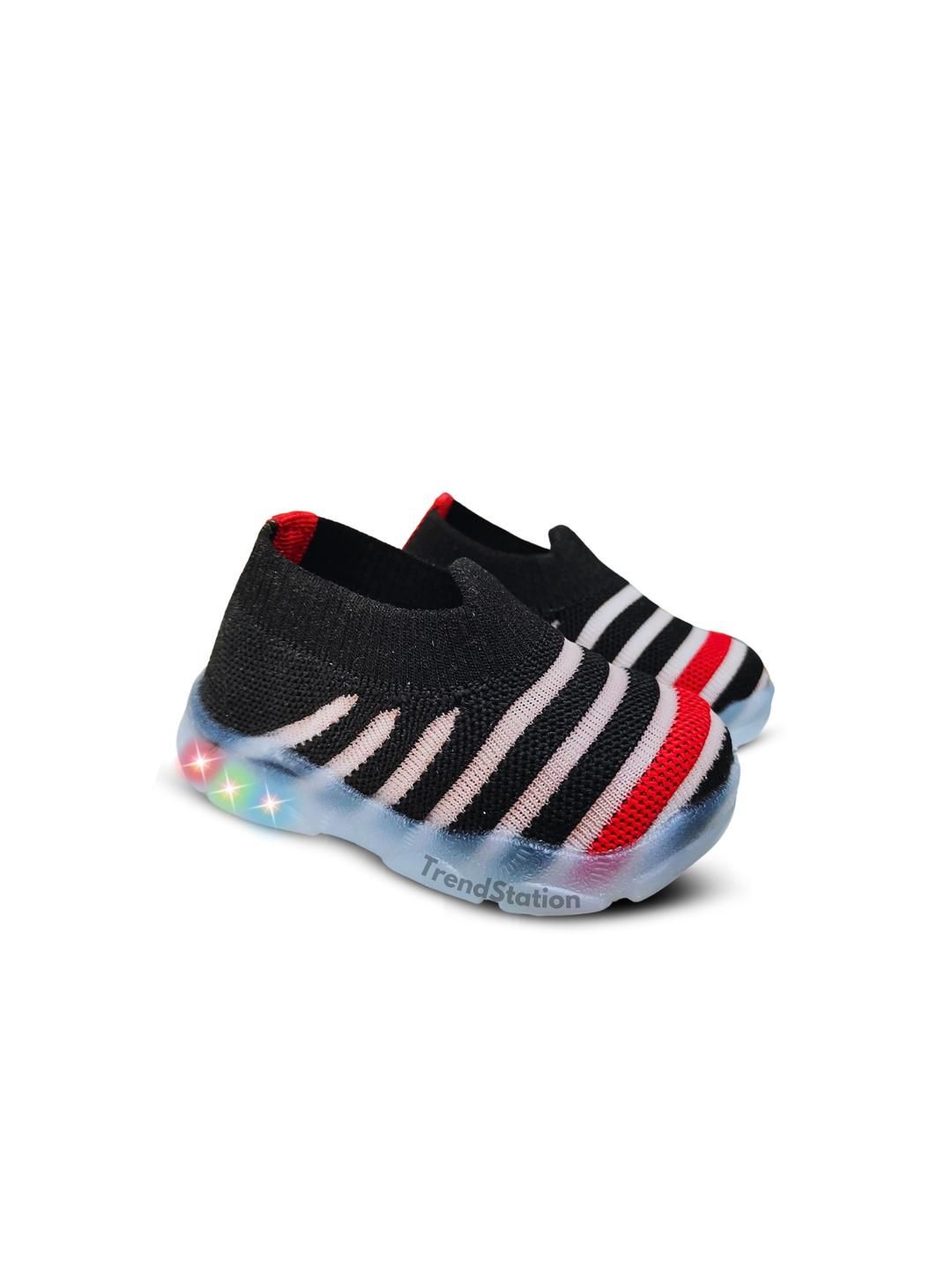 FootStation Kids Black LED Light-Up Casual Shoes