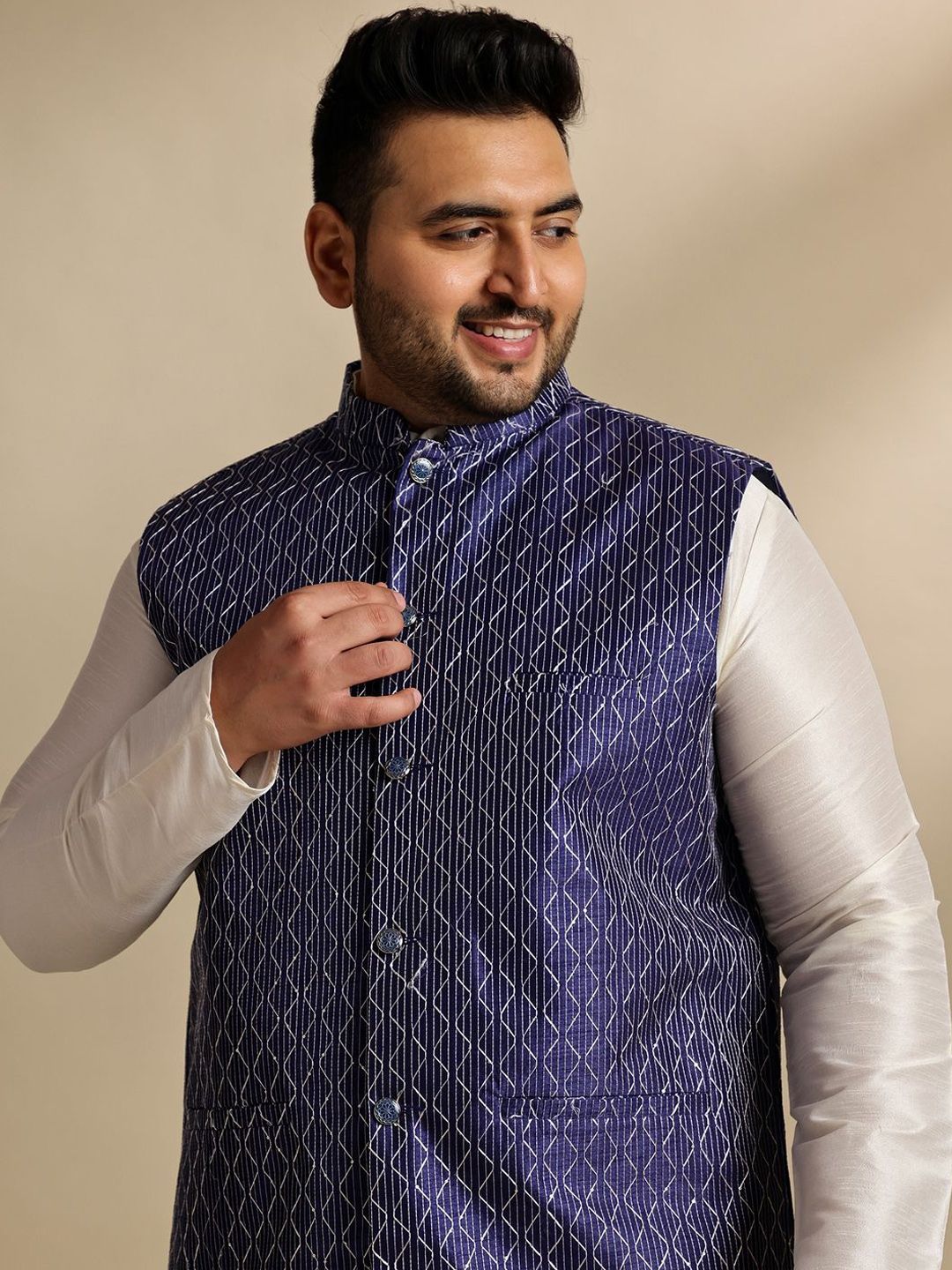 SOJANYA PLUS Embroidered Nehru Jacket