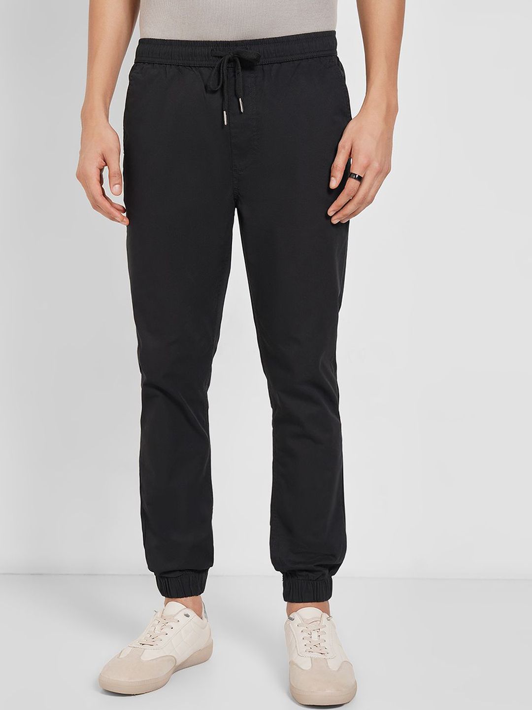 7 Alt by Pantaloons Men Slim Fit Mid-Rise Cotton Trousers