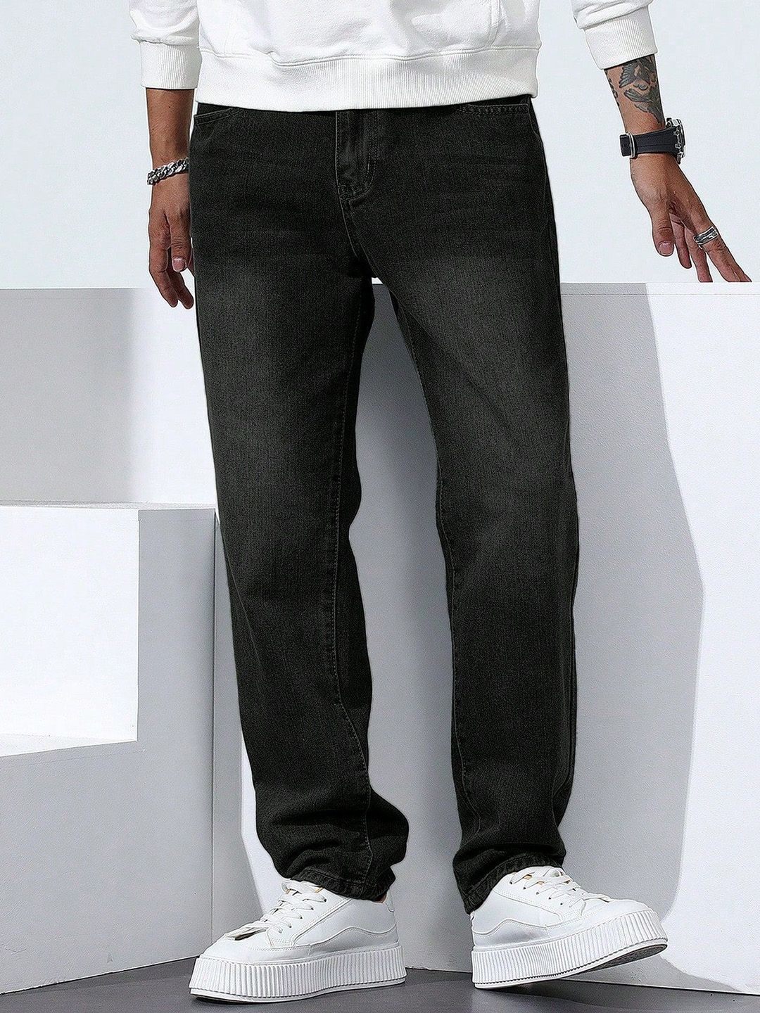 dolsia Men Jean Regular Fit Mid-Rise Light Fade Stretchable Jeans