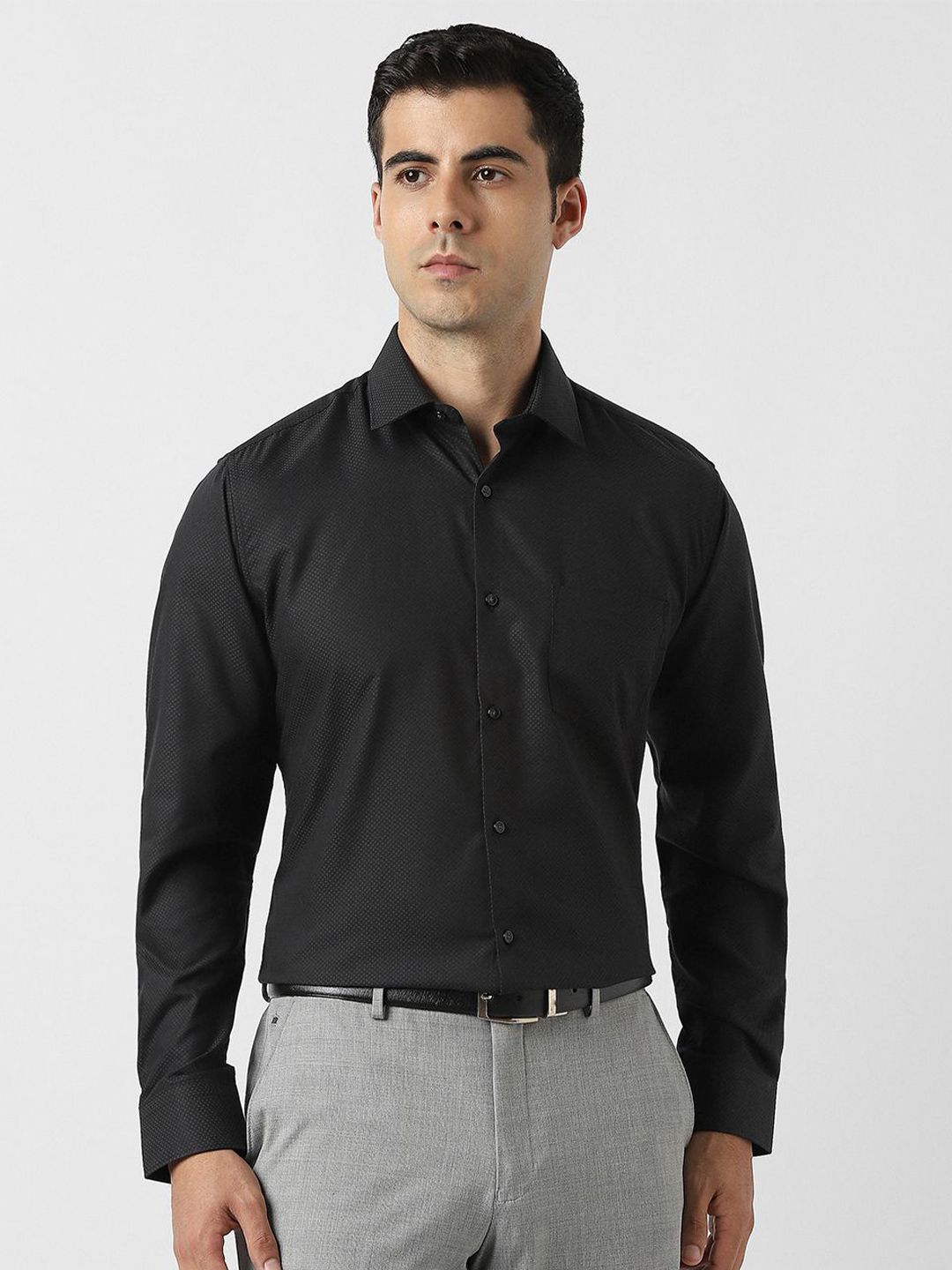 Van Heusen Men Textured Spread Collar Cotton Formal Shirt