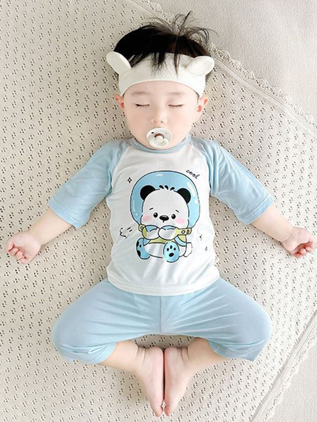 StyleCast x Revolte Boys Printed T-shirt & Shorts Night Suit