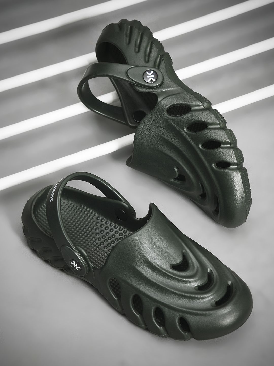 Killer Men Clogs Flip Flops