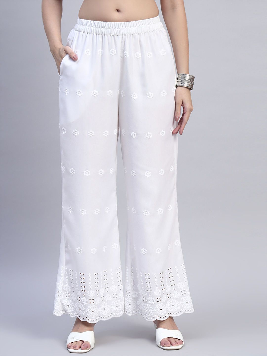 Shopping Queen Women Embroidered Ethnic Palazzos