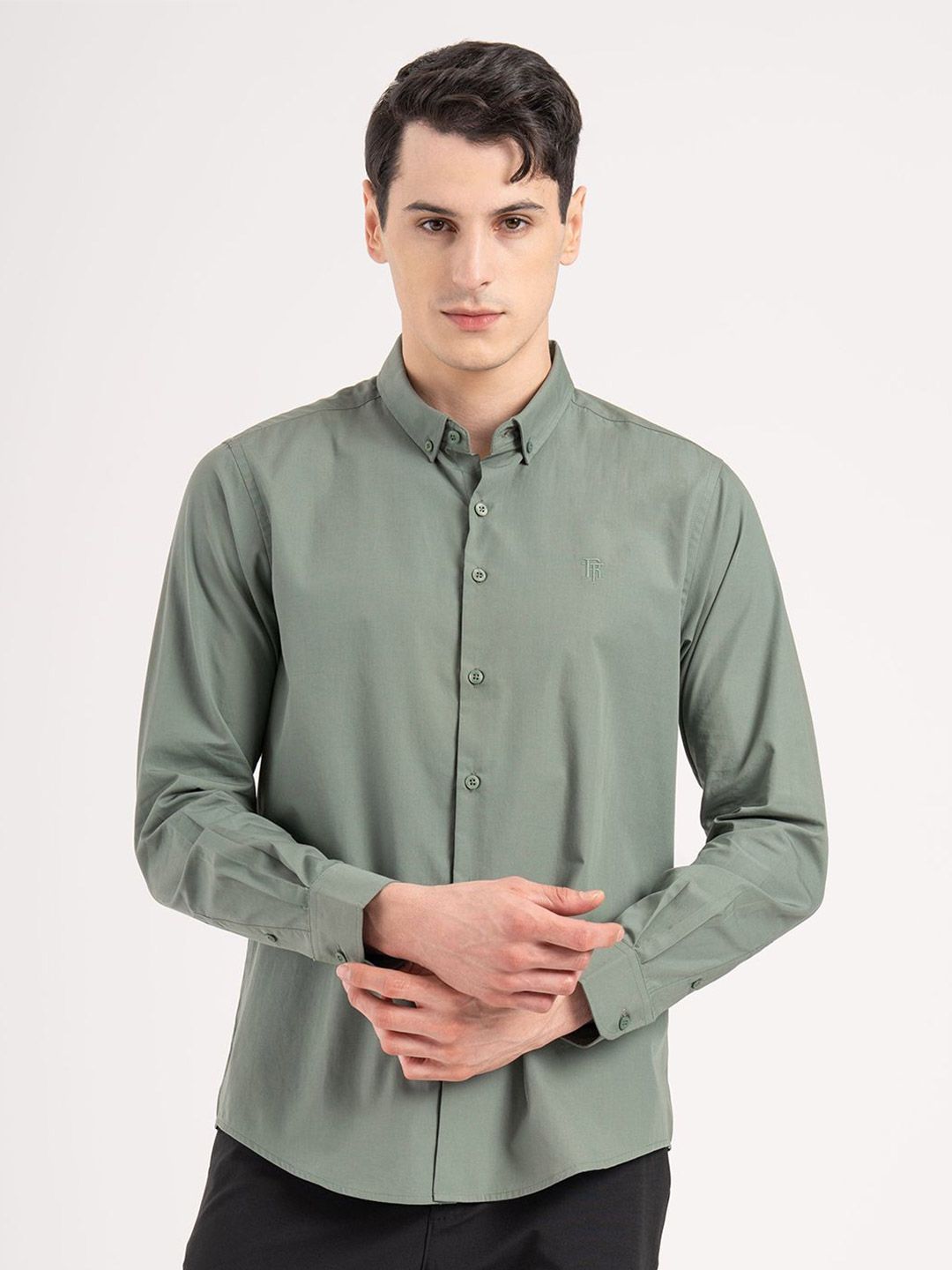 Red Tape Men Solid Button-Down Collar Casual Shirt