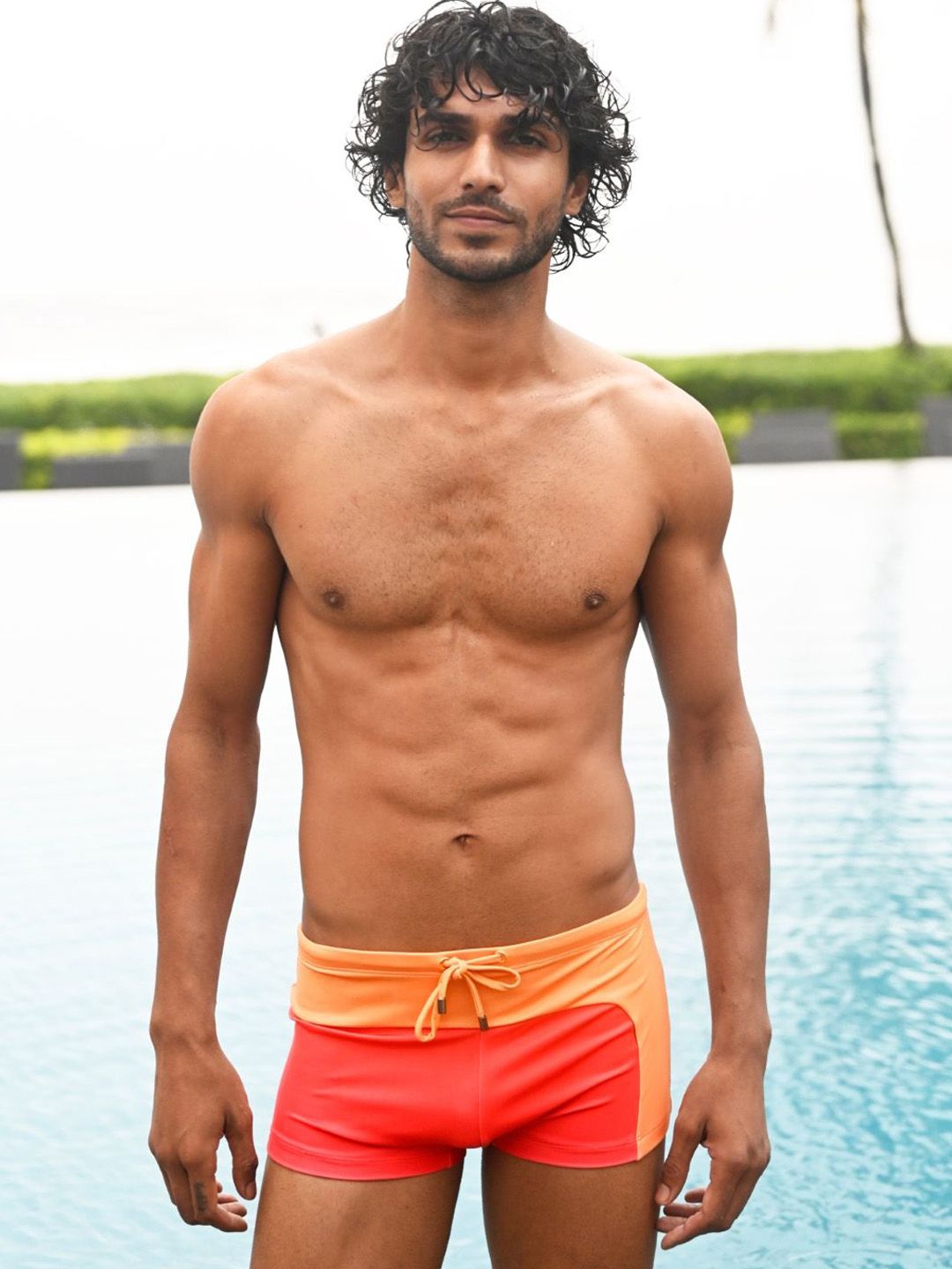TROVE - 365 Days of Summer
Colorblock Swim Trunks with Sun Out Gradient