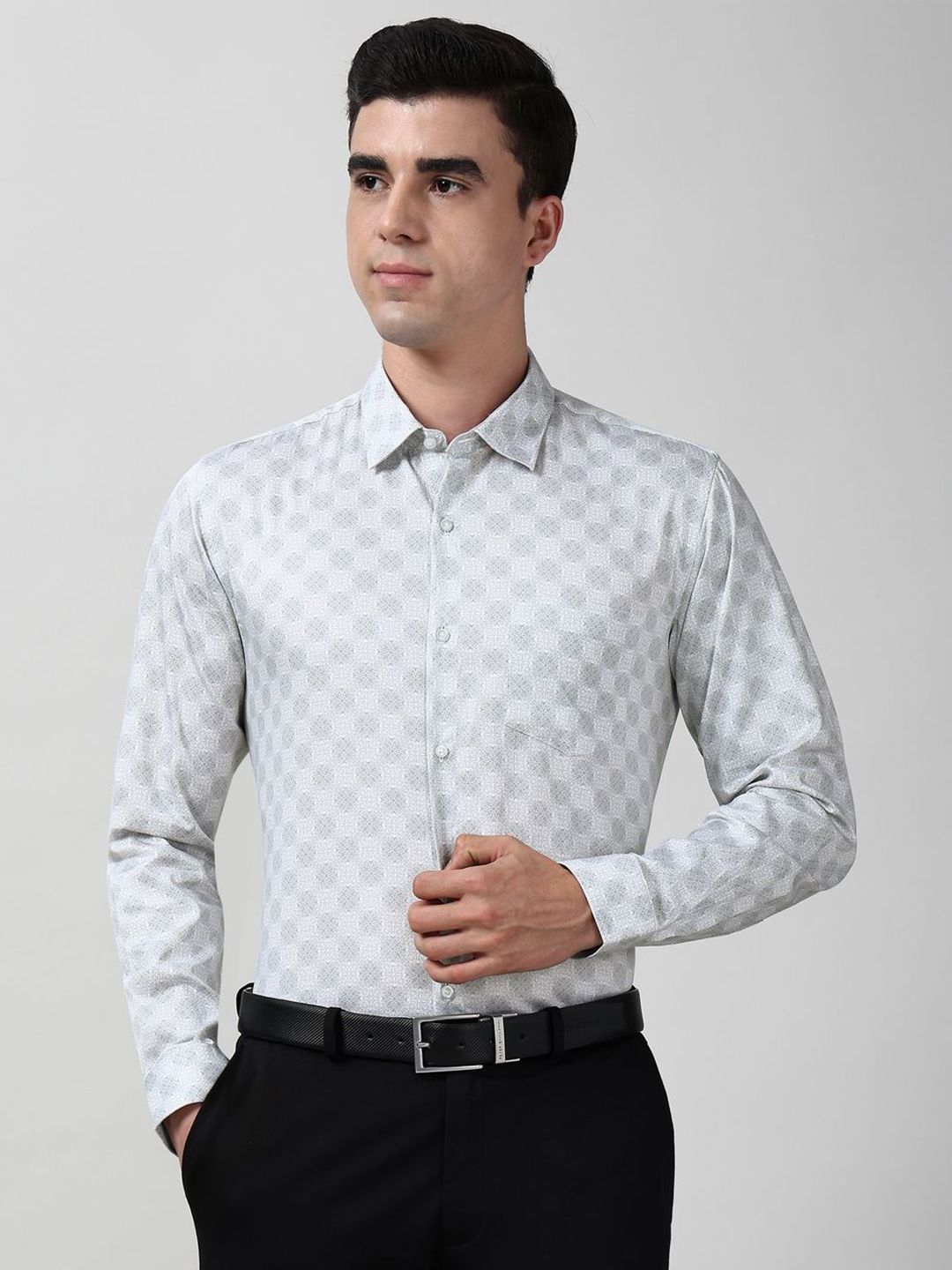 Peter England Slim Fit Floral Printed Long Sleeves Pure Cotton Formal Shirt