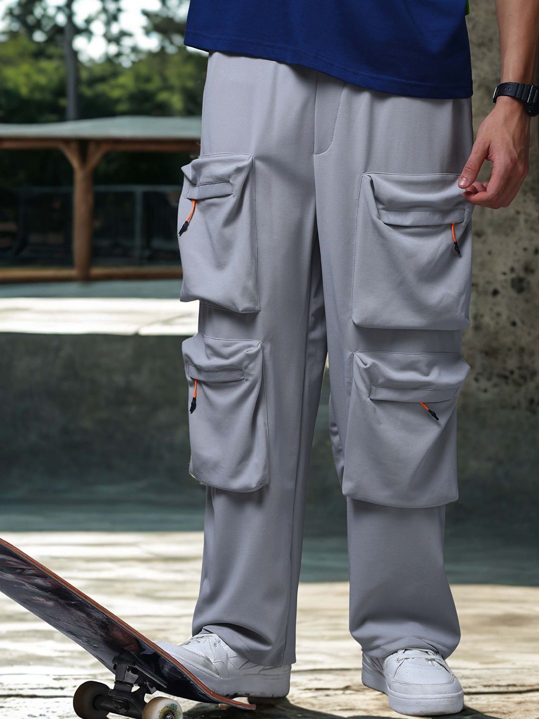 MADSTO Men Baggy-Fit Mid-Rise Track Pants
