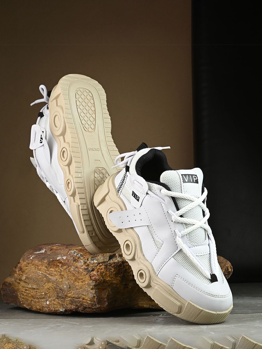 K Footlance Men Running Non-Marking Shoes