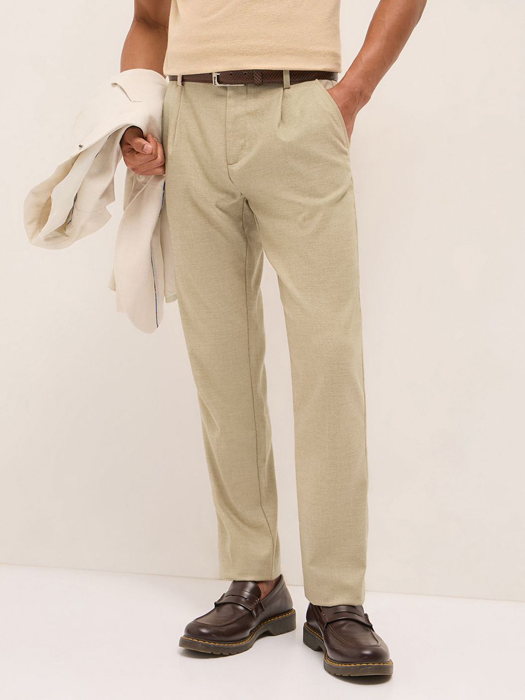 THE BEAR HOUSE Men Textured Pleated Regular Fit Formal Trouser