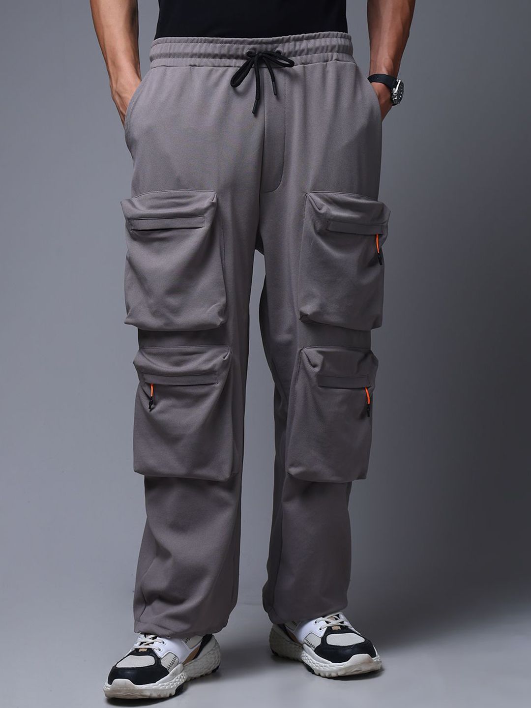MADSTO Men Straight-Fit Mid-Rise Track Pants