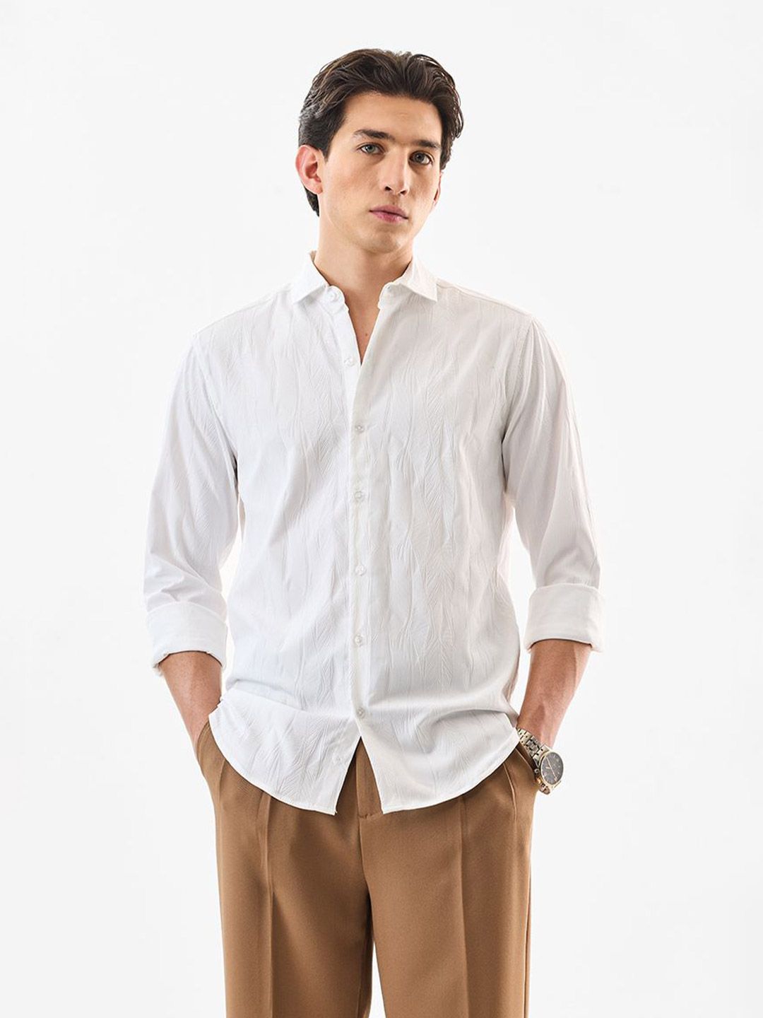 Slim Fit Textured Casual Shirt Offers & Cashback