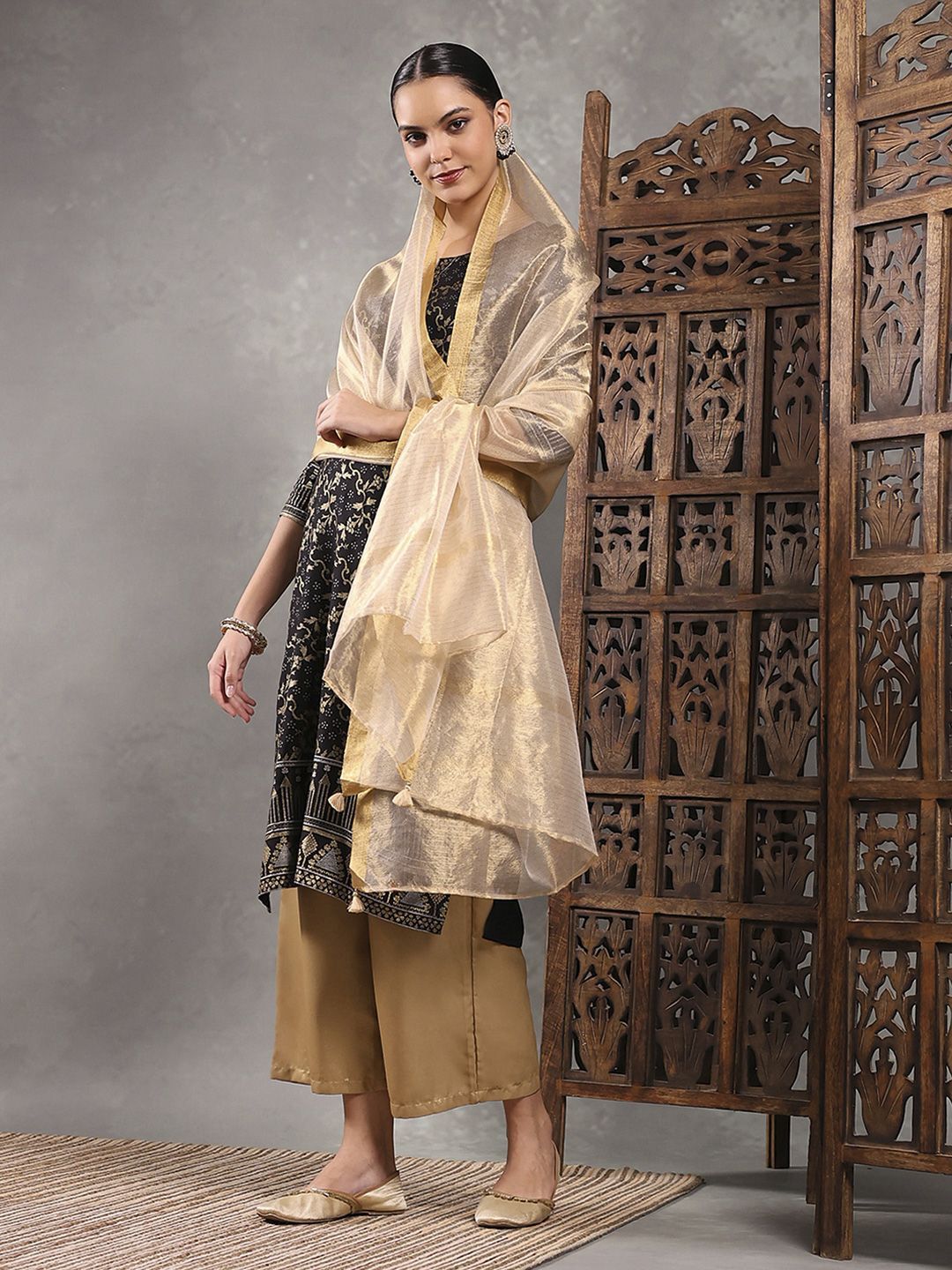 Rangriti Tasselled Border Dupatta