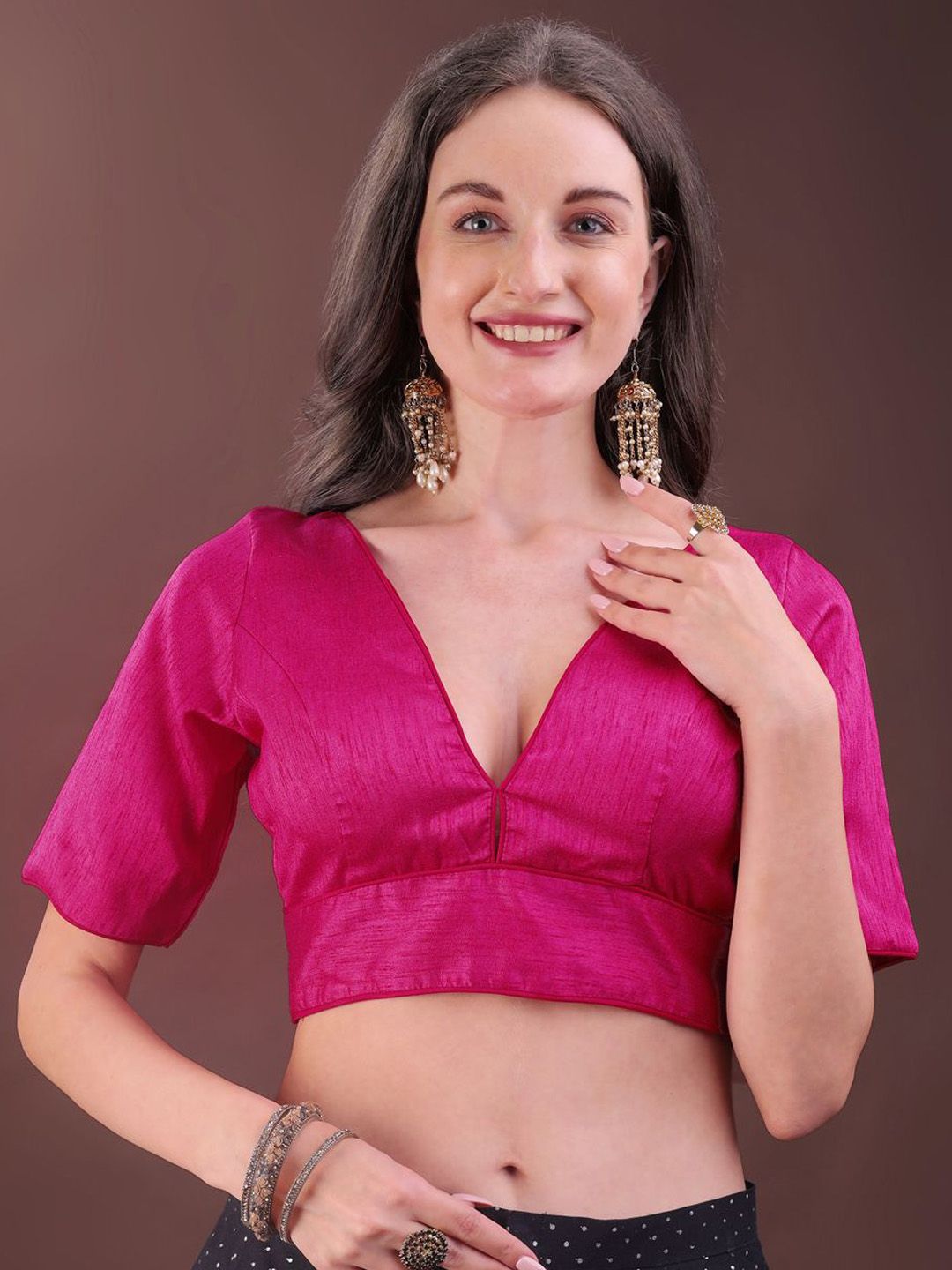 Tikhi Imli Tikhi Imli V-Neck Saree Blouse