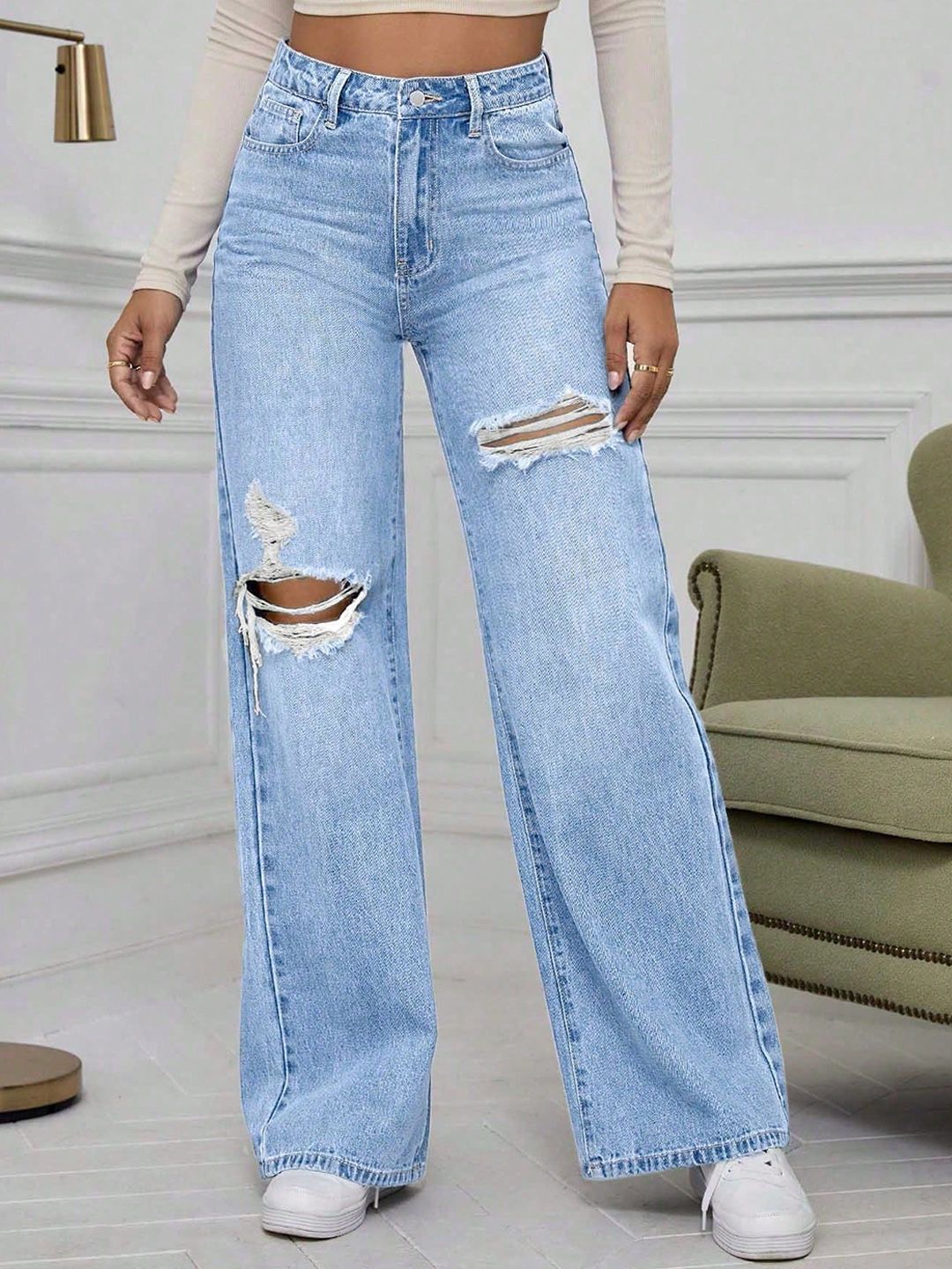 Outzidr Women Mid-Rise Slash Knee Light Fade Baggy Jeans