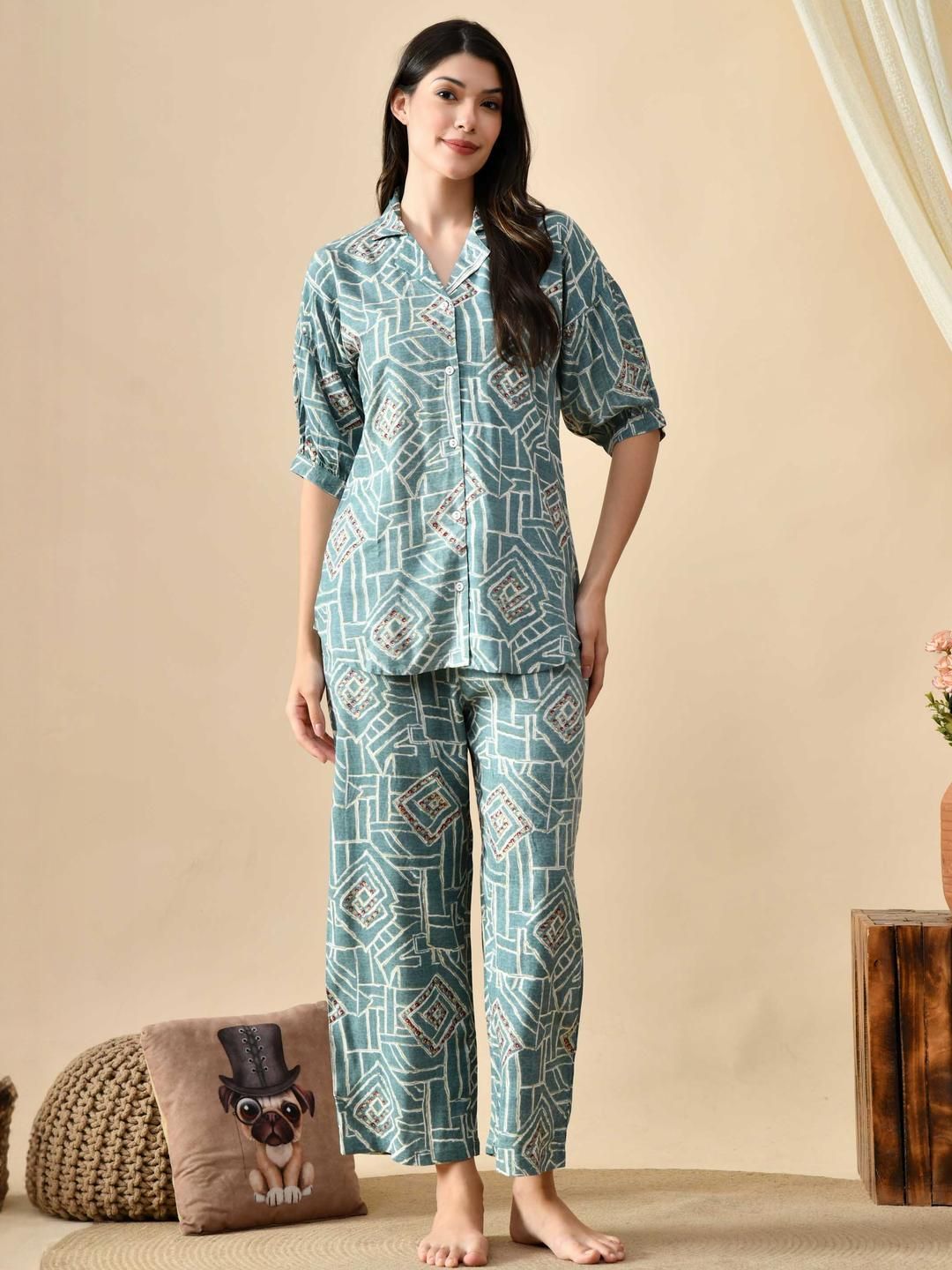 Buy Mintmarie Women Pink Geometric Print Rayon Nightwear Set