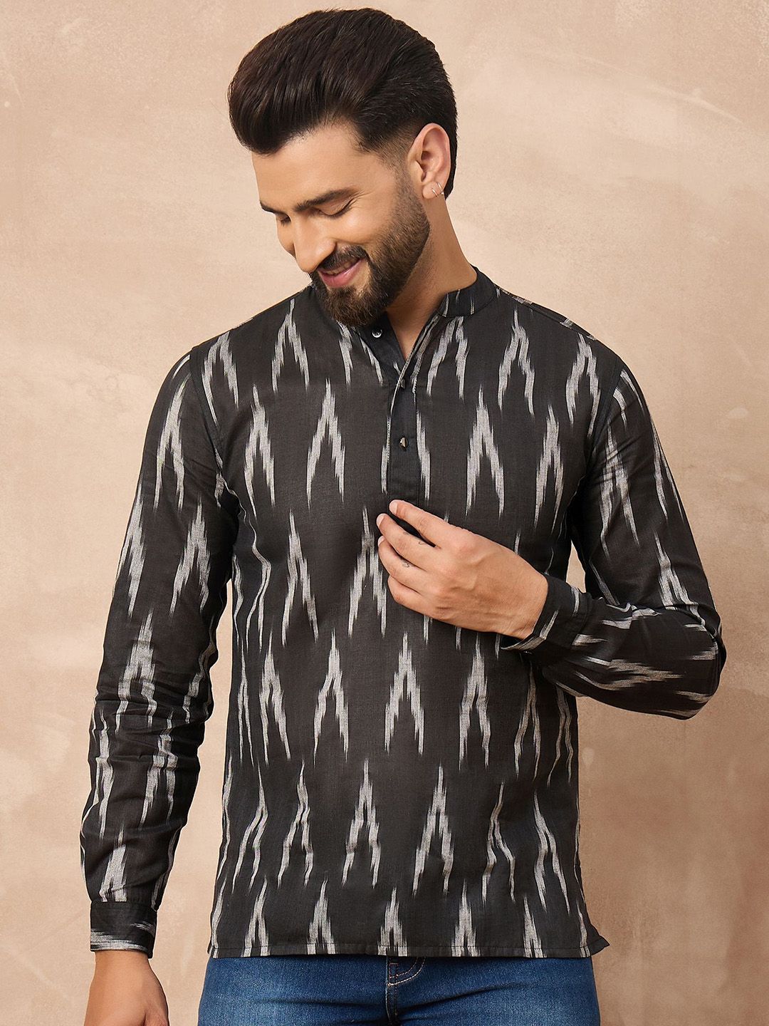 House of Pataudi Men Abstract Printed Daily Cotton Straight Kurta