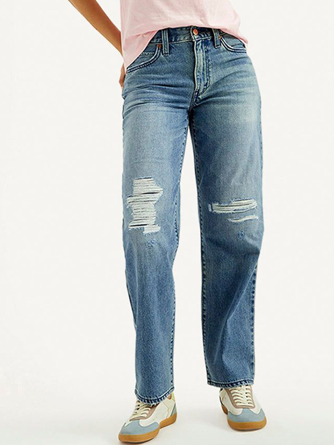 Levis Women Cotton Baggy Mid-Rise Heavy Fade Mildly Distressed Jeans
