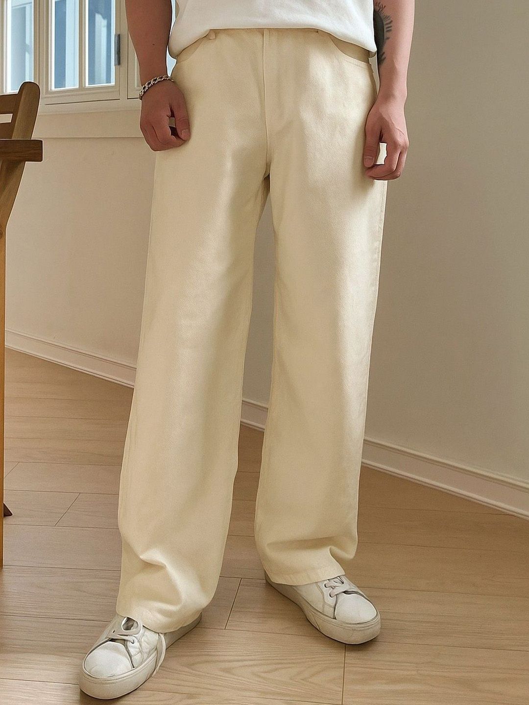 MASTERLY WEFT Men Jean Straight Fit Mid-Rise Stretchable Jeans