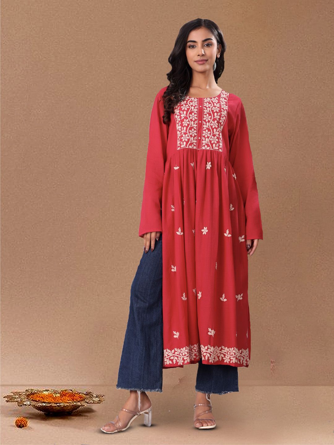 all about you Women Round Neck Chikankari Kurta