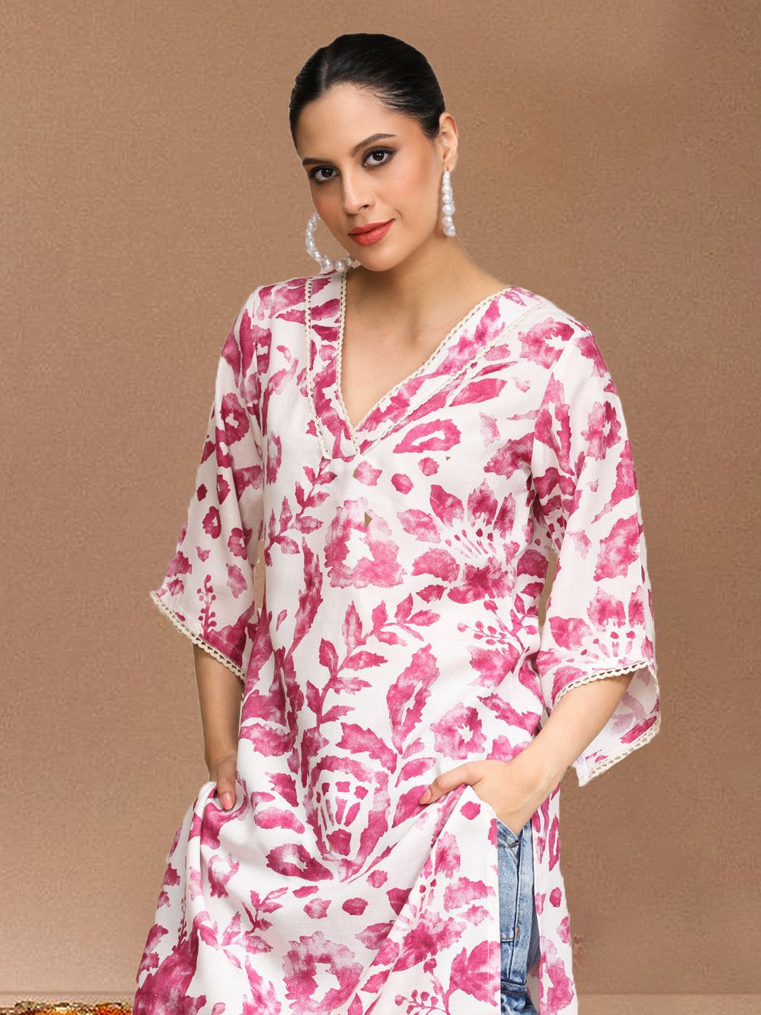 all about you Women V-Neck Flared Sleeves Pure Cotton Straight Kurta