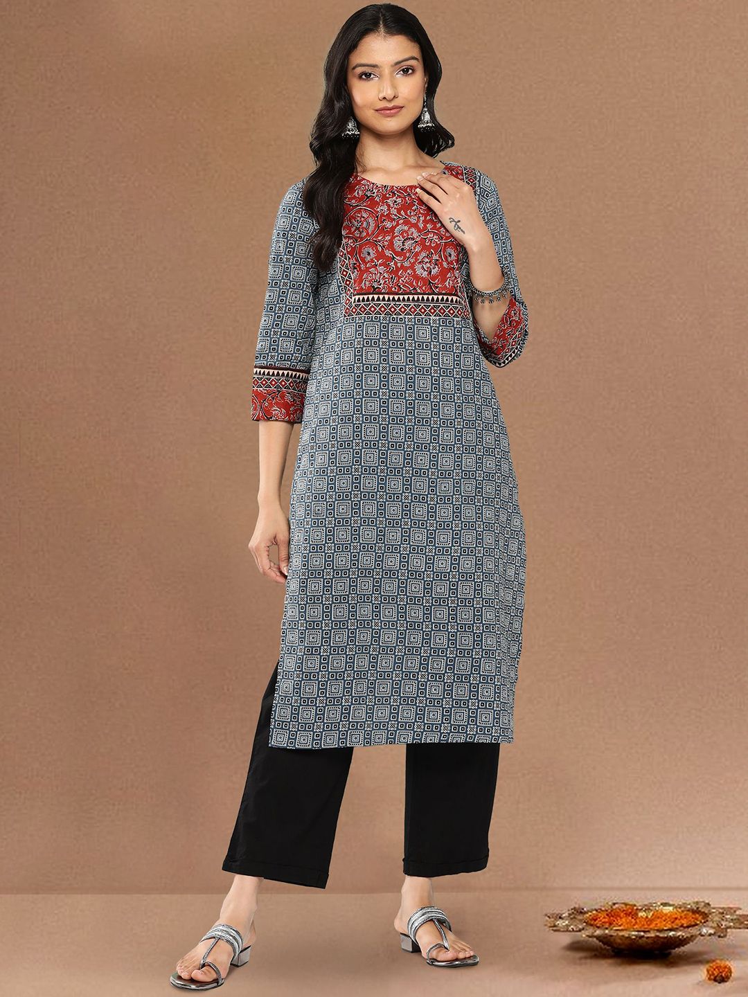 all about you Geometric Printed Round Neck Pure Cotton Kurta