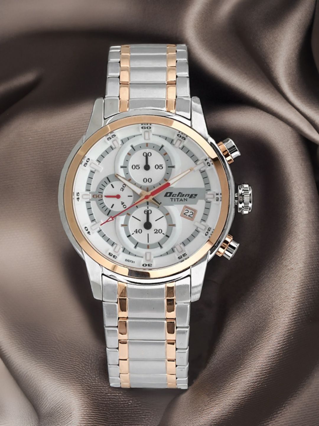 Titan Titan Octane Chronograph Analog With White Dial Watch For Men - Nt90086km02