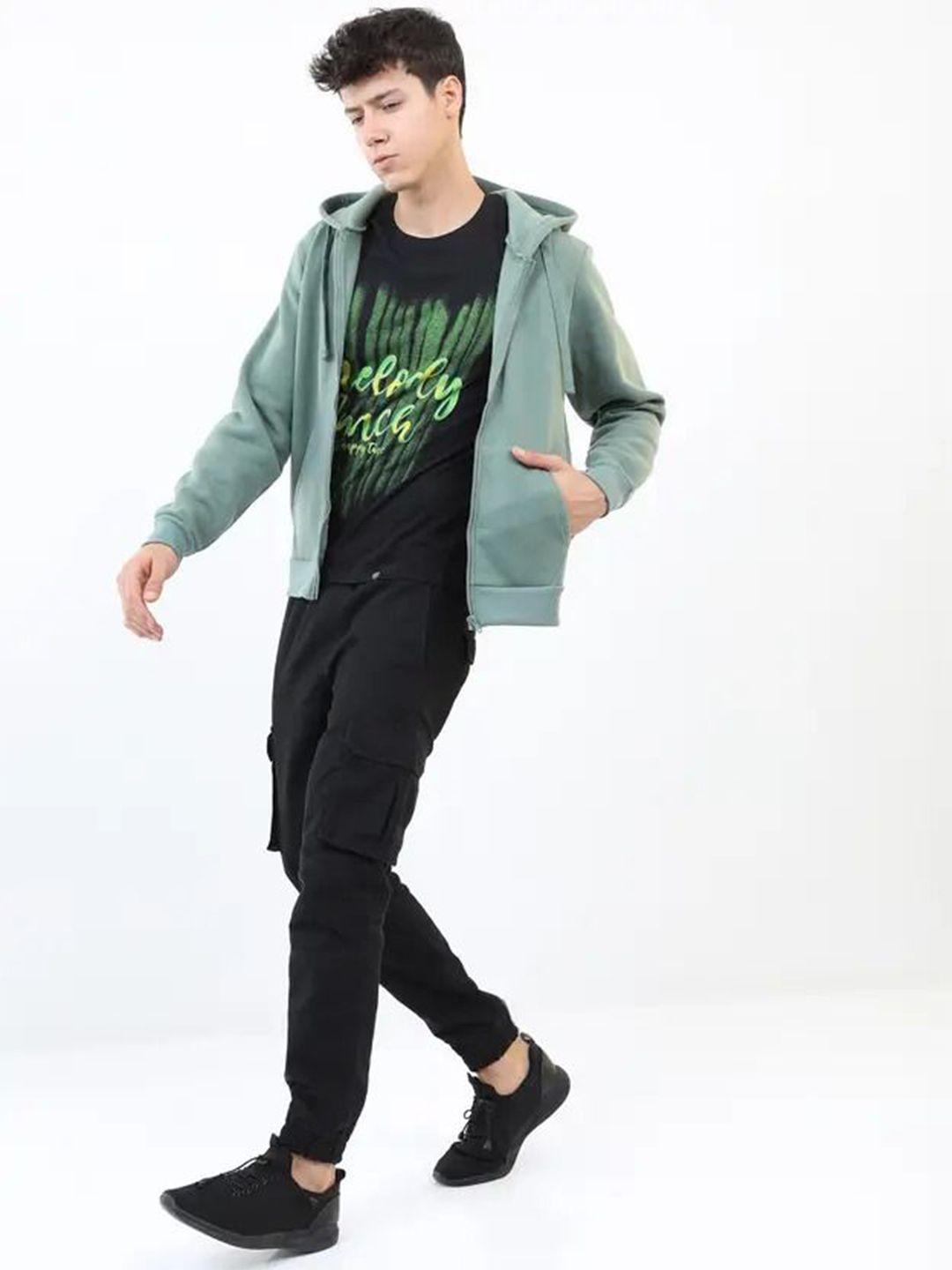 The Roadster Lifestyle Co. Men Long Sleeve Hooded Cotton Sweatshirt