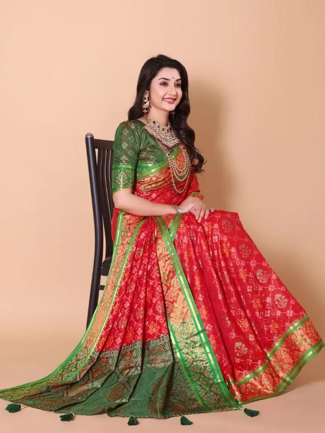 AKSH FASHION Red Silk Blend  Sarees