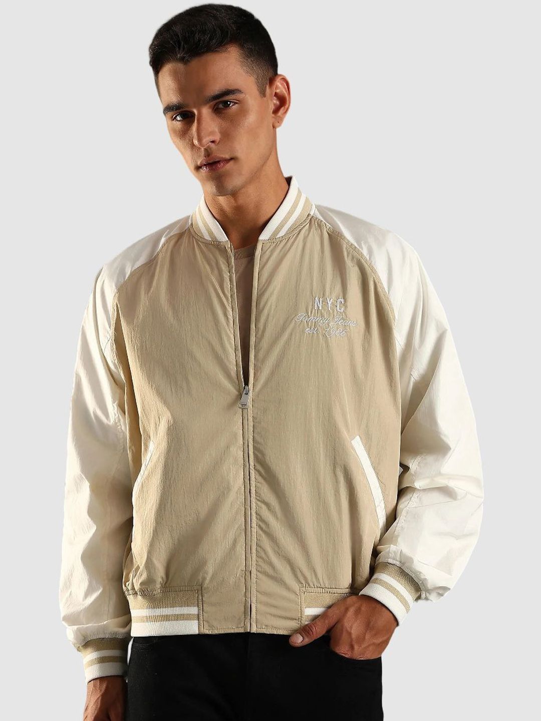 Tommy Hilfiger Men Stand Collar Typography Bomber Jacket