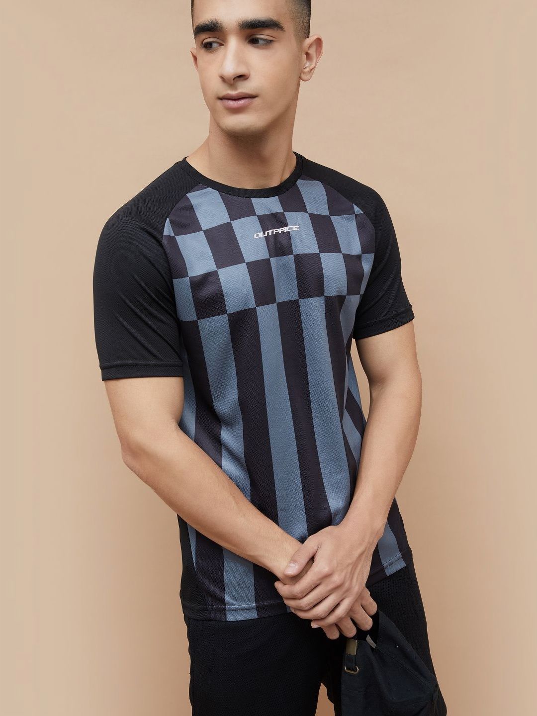 Fame Forever by Lifestyle Men Geometric Checked Round Neck T-shirt