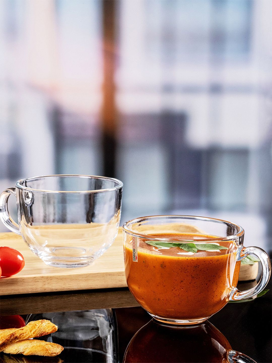 GOODHOMES Transparent 4 Pieces Glass Glossy Mugs 440ml