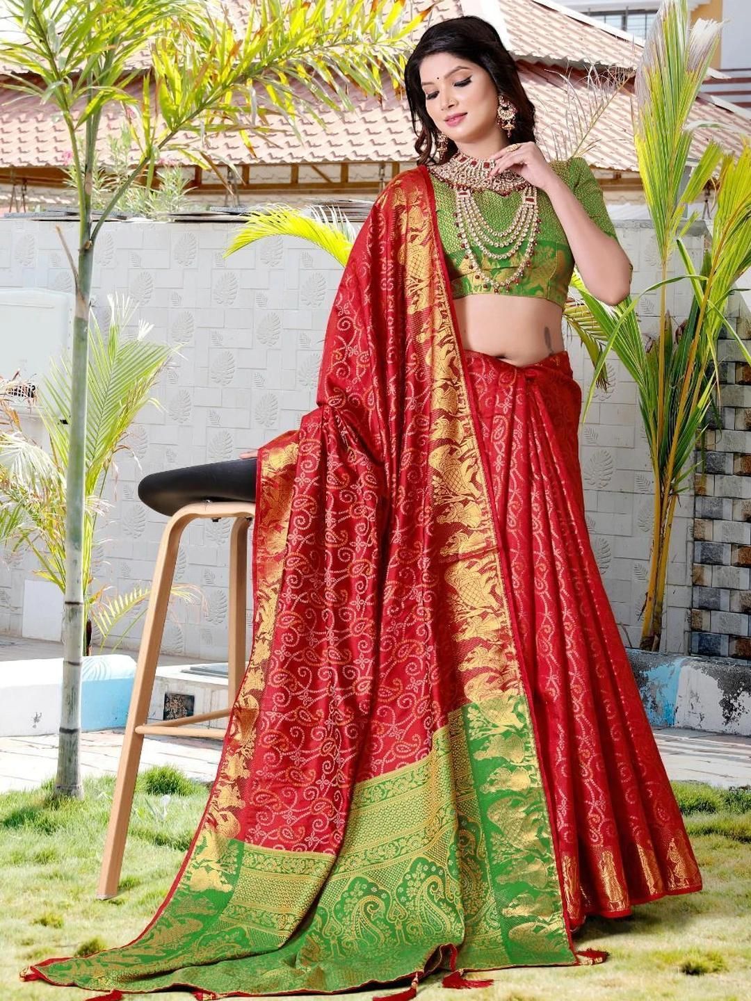 AKSH FASHION Red Silk Blend  Sarees