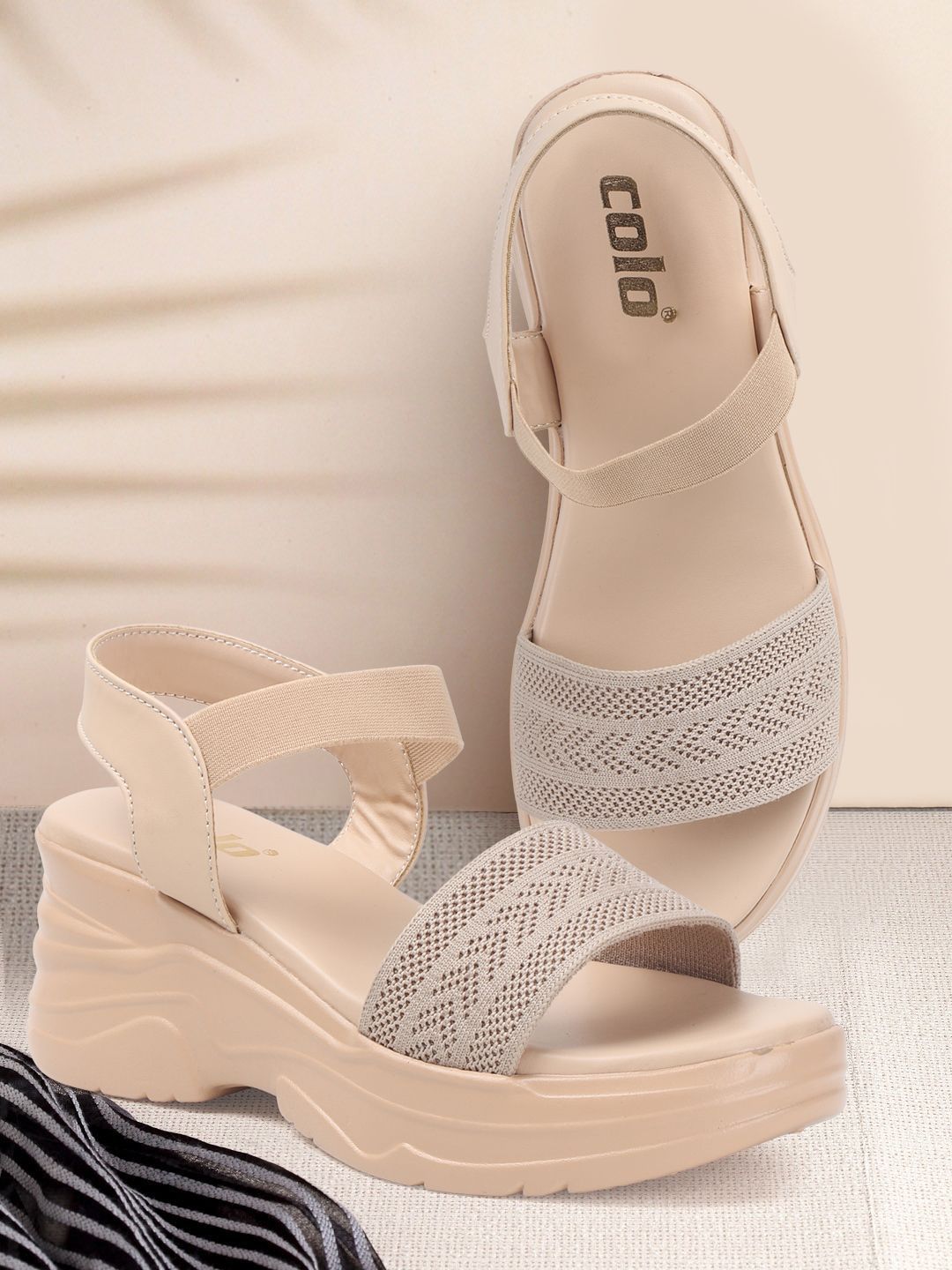Colo Women Woven Design Wedge Sandals