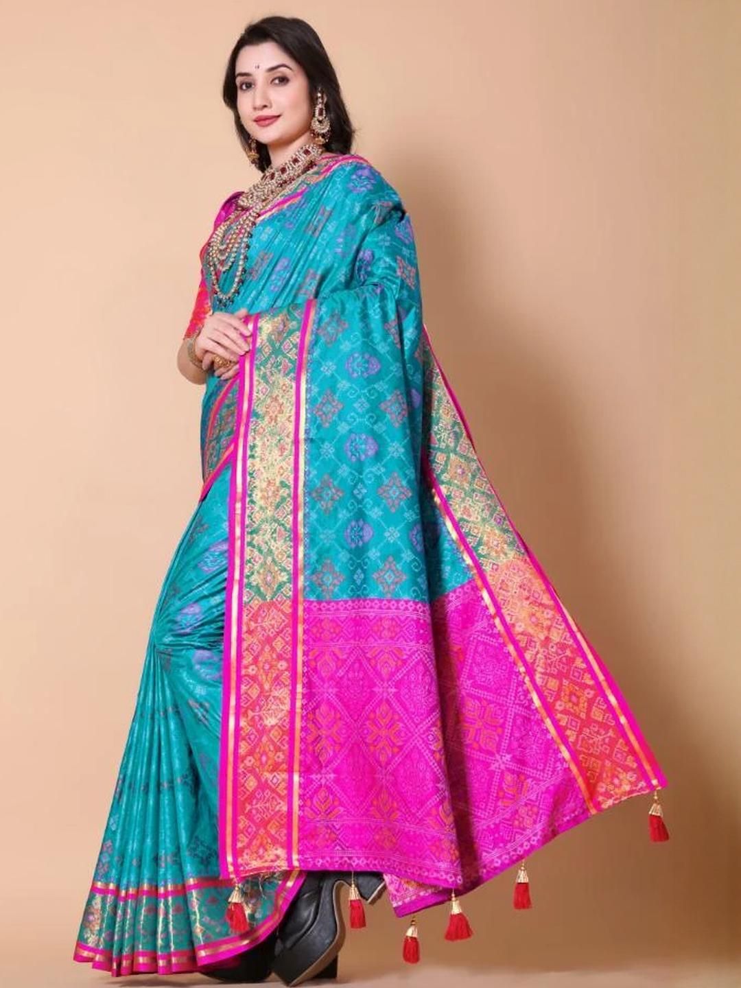 AKSH FASHION Blue Silk Blend  Sarees