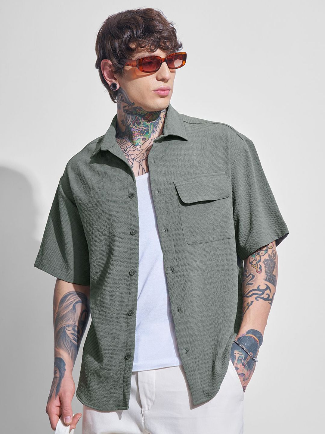 HIGHLANDER Men Oversized Fit Textured Spread Collar Casual Shirt