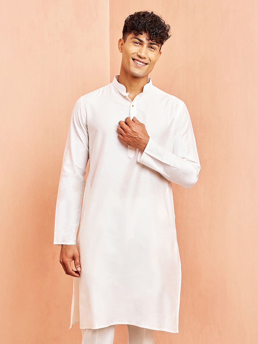 VASTRAMAY Men Solid Festive Straight Kurta