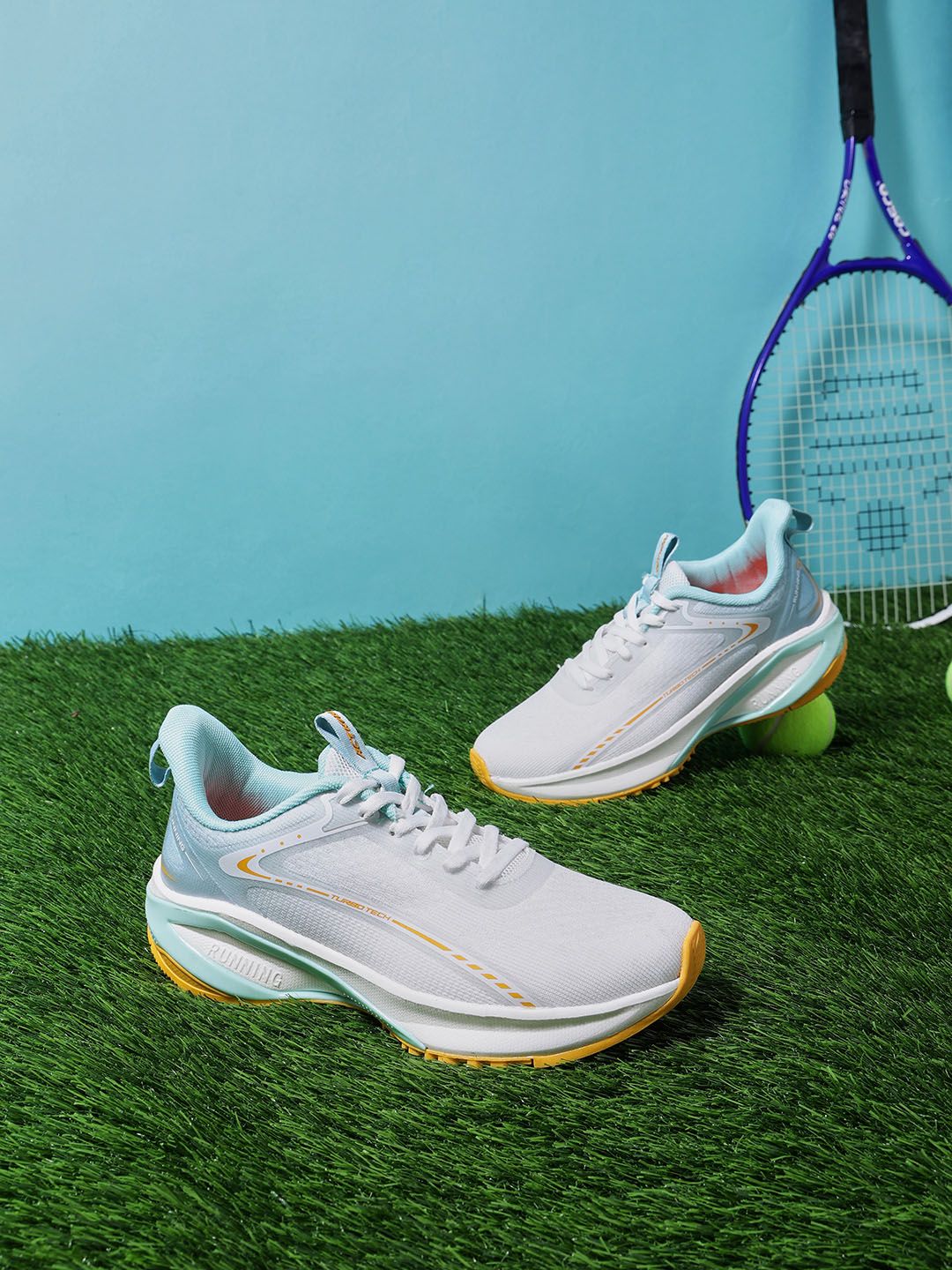 Action Men Mesh Running Non-Marking Shoes