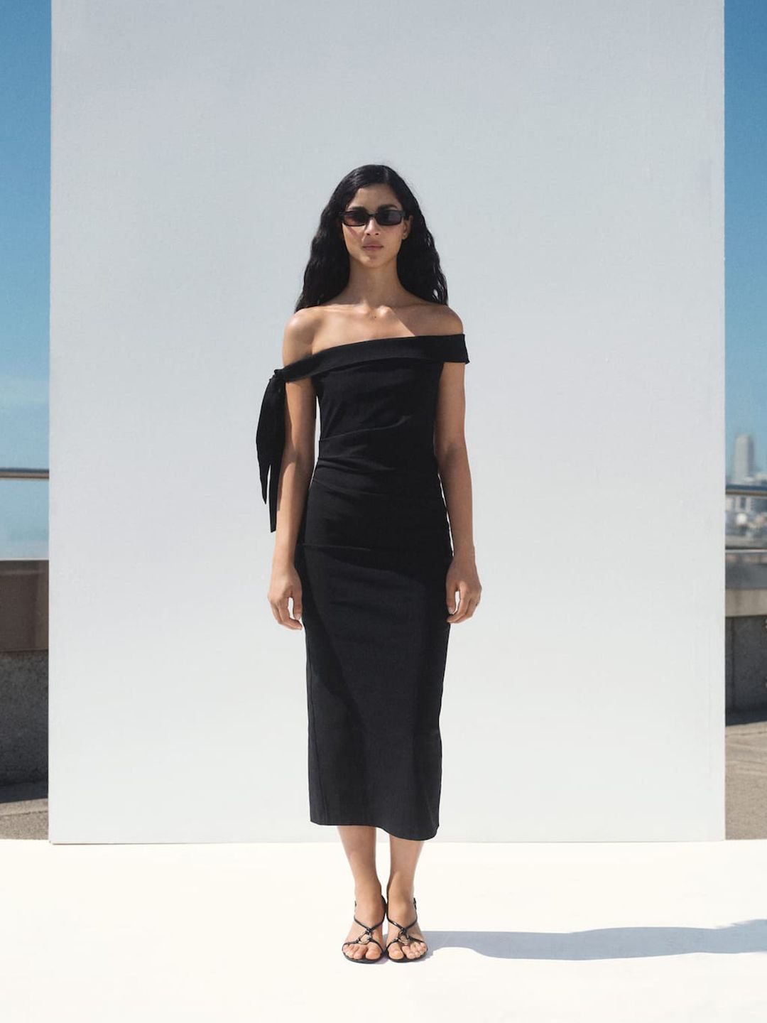 Off-Shoulder Sheath Midi Dress