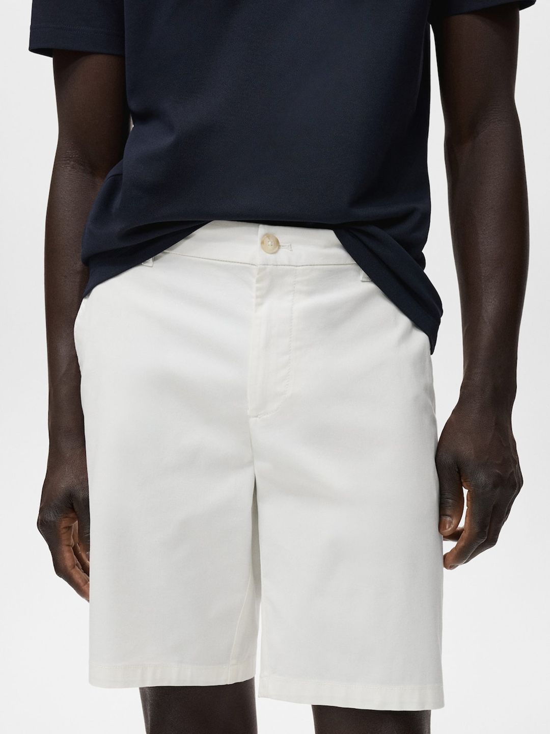 MANGO MAN Slim Fit Chino Shorts