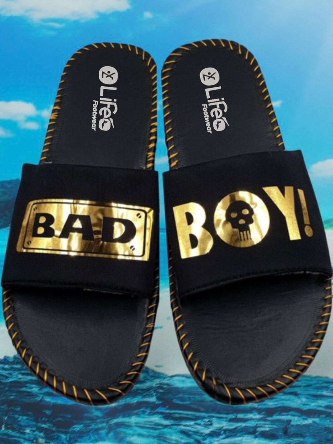 LIFA TRADERS Men Printed Rubber Sliders