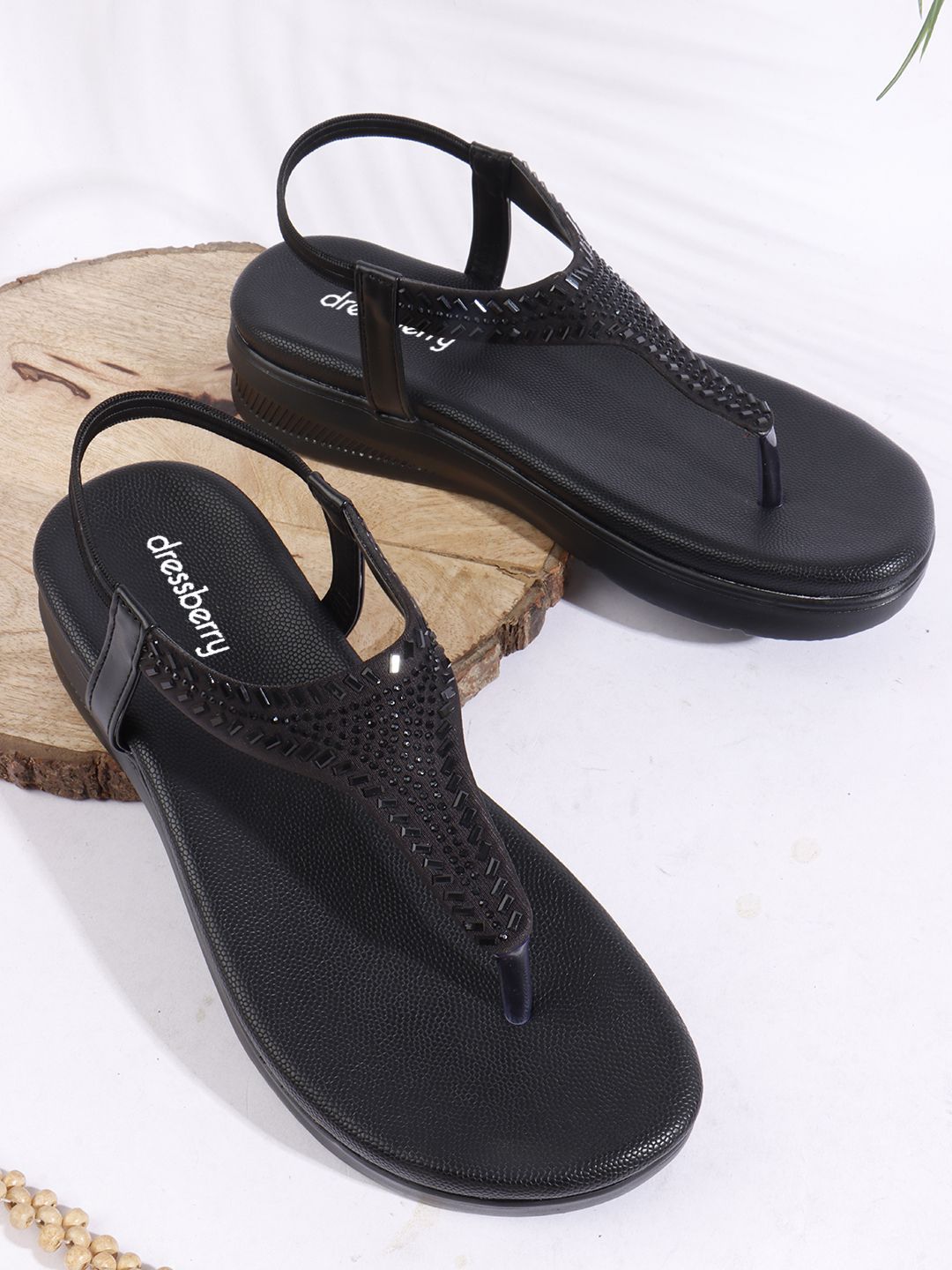 DressBerry Women Embellished T-Strap Flats