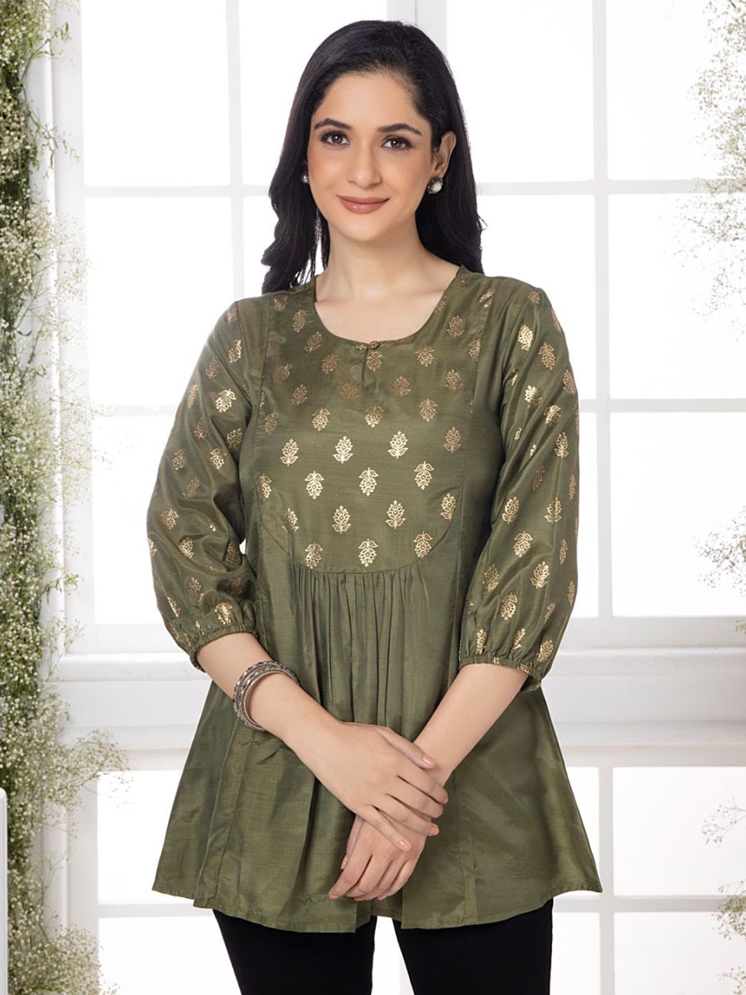 Saffron Threads Women Ethnic Motifs Printed Round Neck Ethnic Tunic