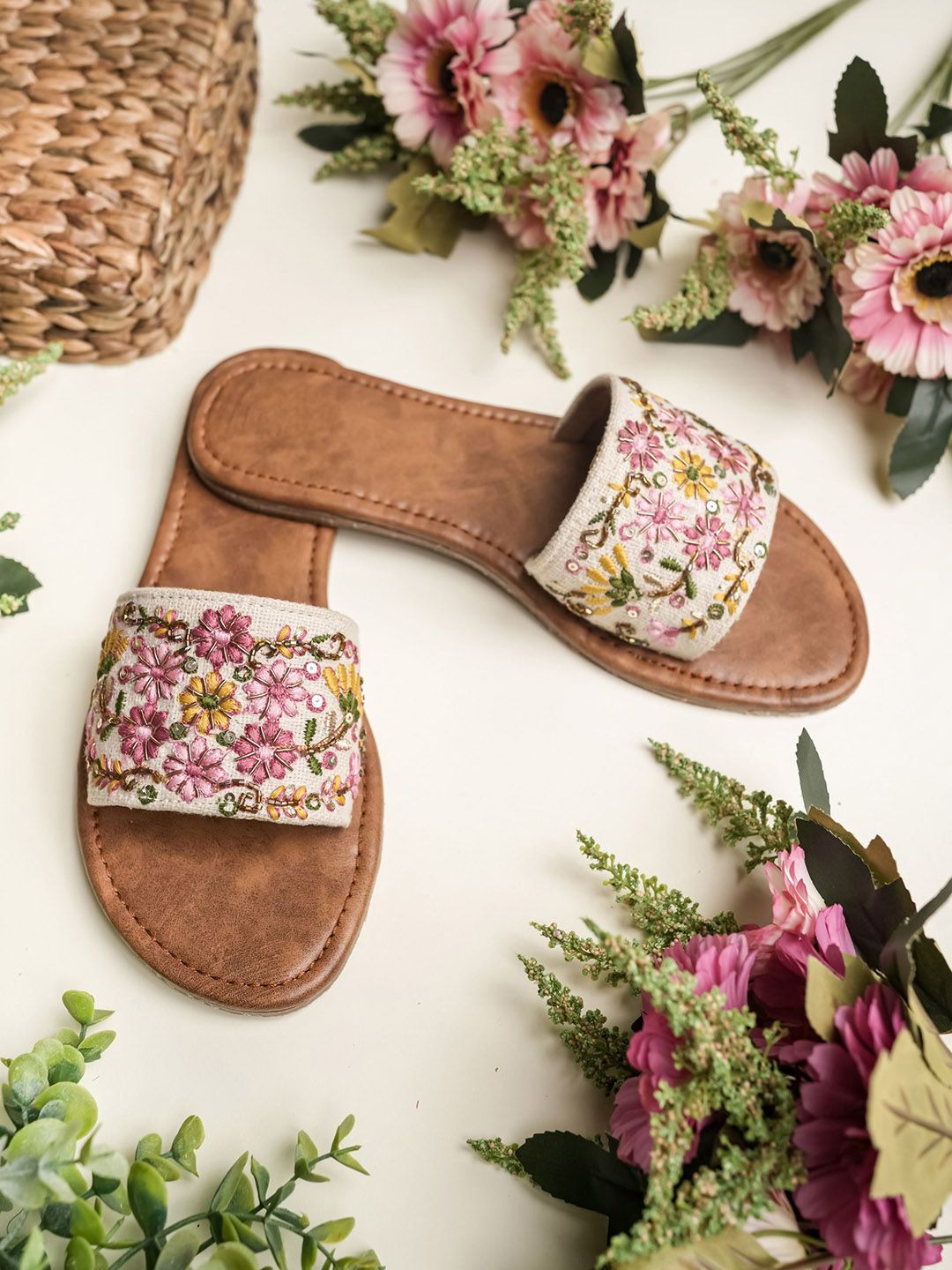 Anouk Women Embroidered Ethnic Open Toe Flats
