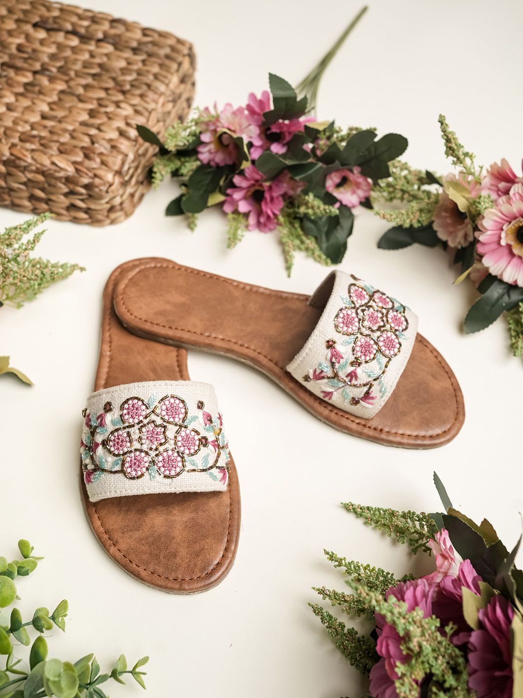 Anouk Women Printed Ethnic Open Toe Flats