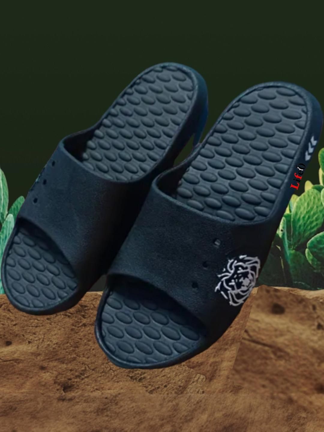 LIFA TRADERS Men Flip Flops