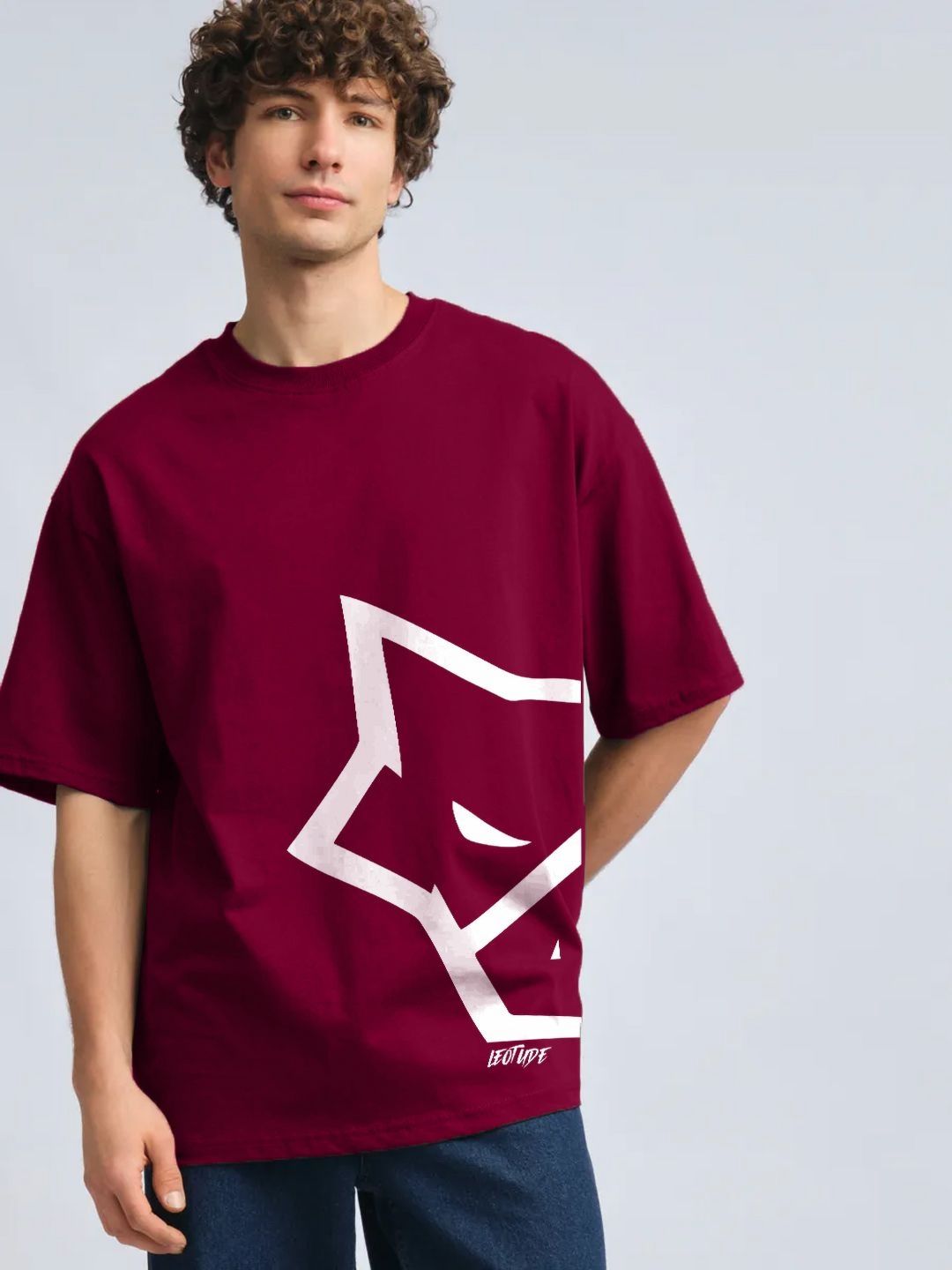 Leotude Graphic Printed Round Neck Oversized T-shirt