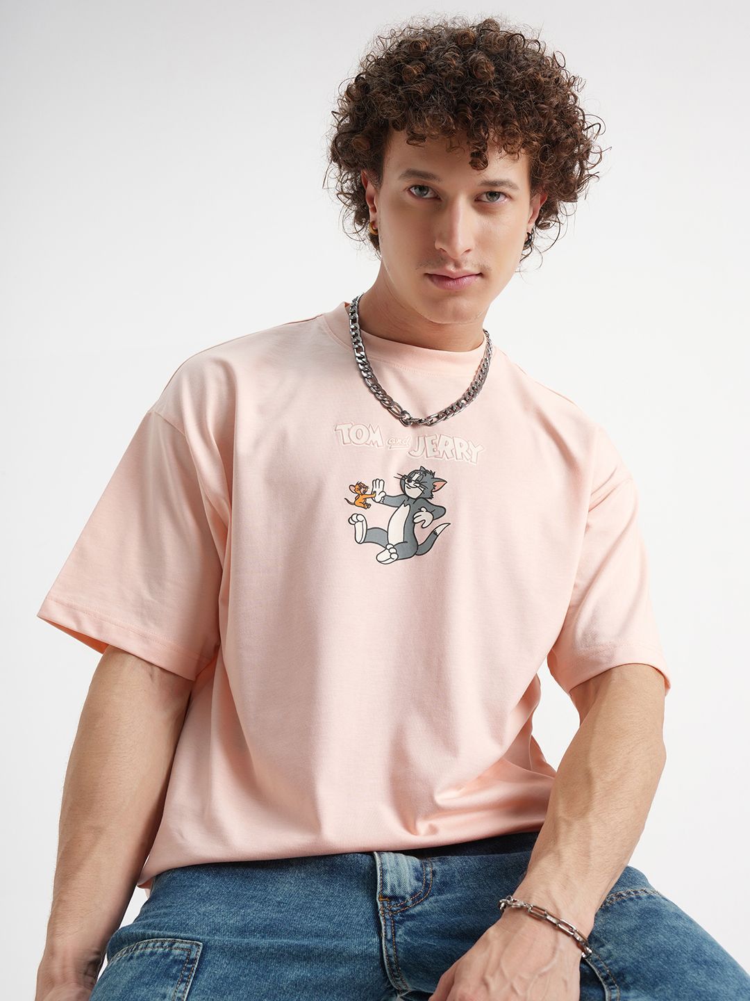 HIGHLANDER Graphic Printed Round Neck Drop-Shoulder Sleeves Oversized T-shirt