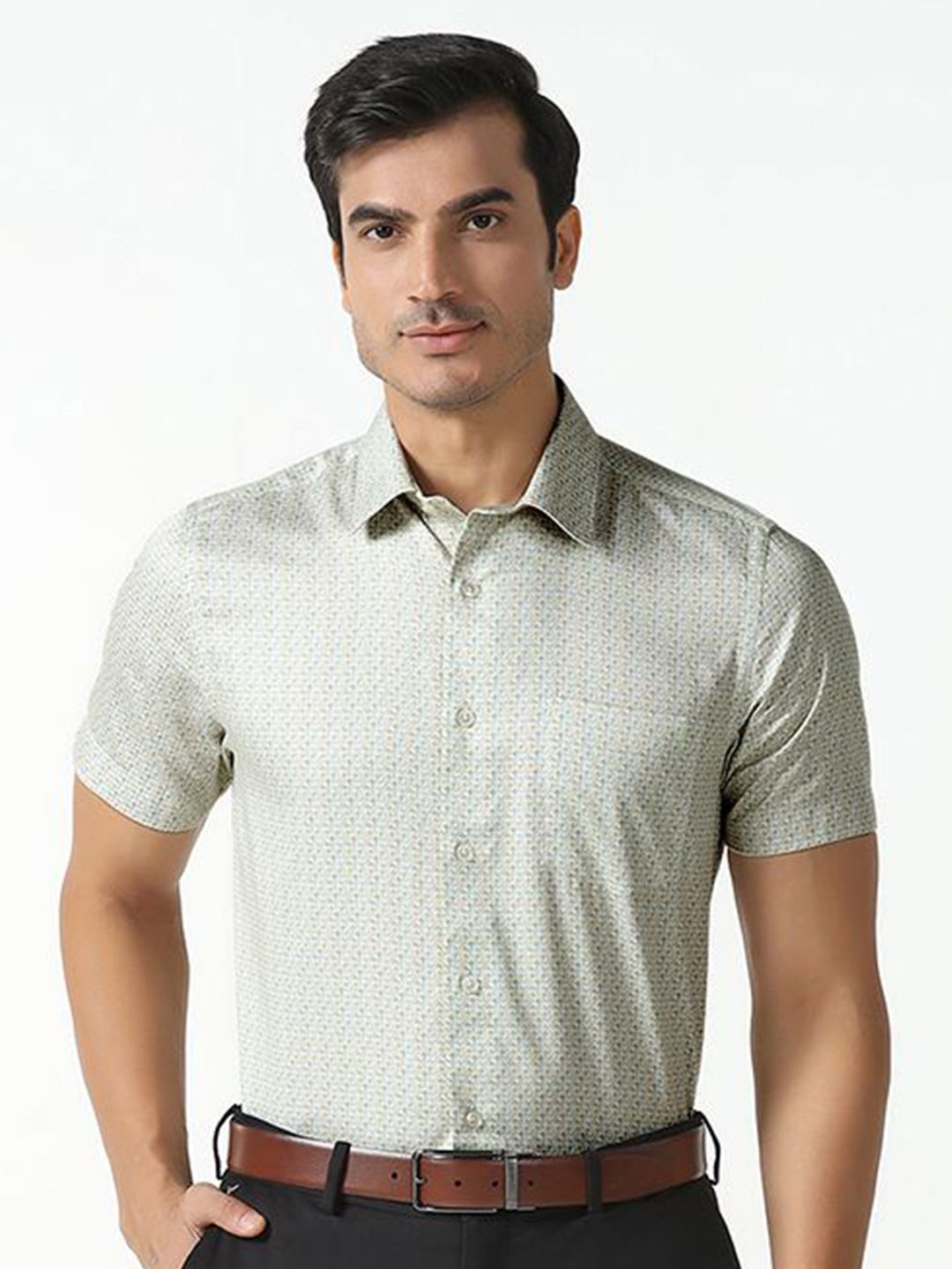 Blackberrys India Slim Fit Abstract Printed Spread Collar Pure Cotton Formal Shirt